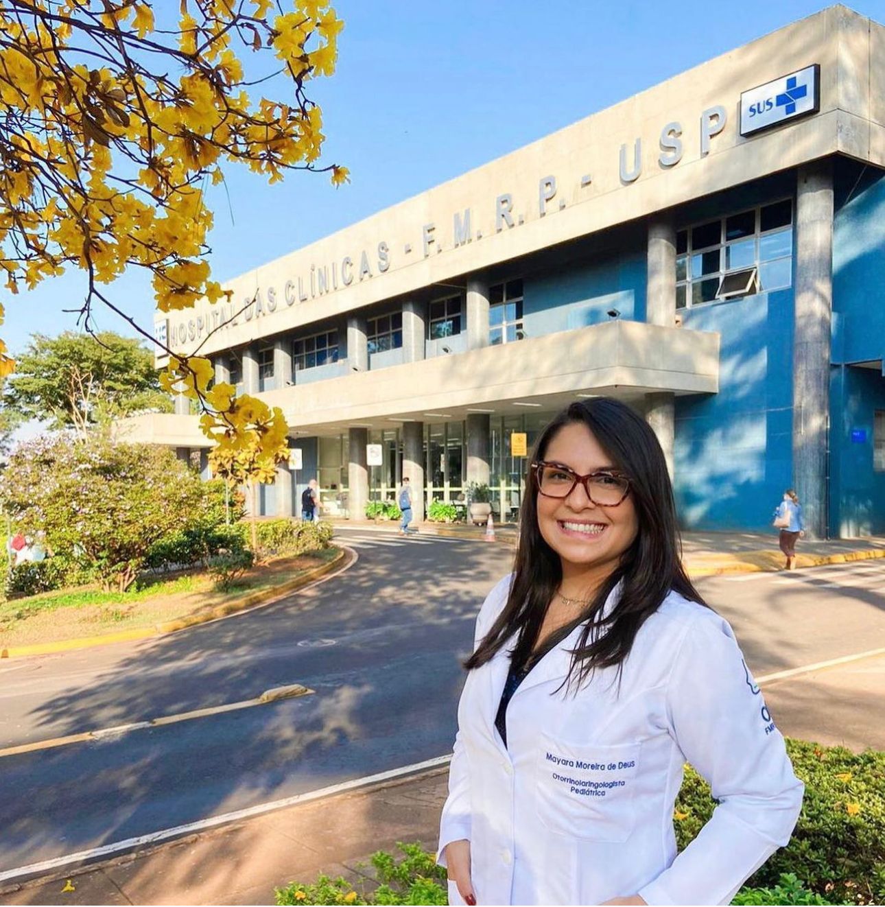 Doutora Mayara Moreira